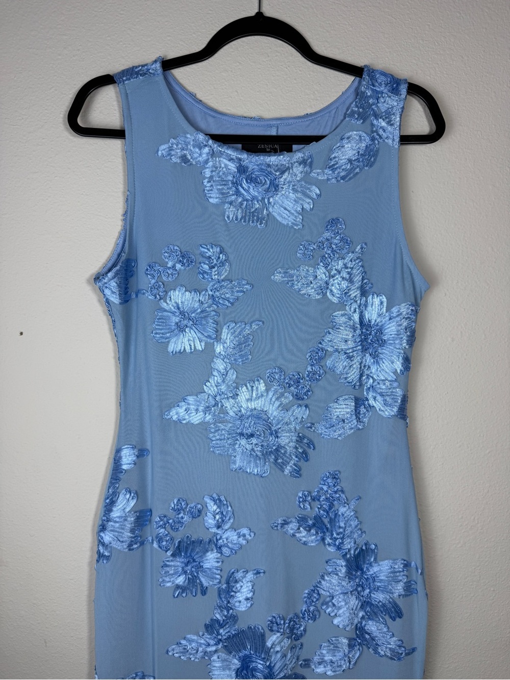 NWT ZESICA Womens M Light Blue 3D Floral Applique Mesh Maxi Dress Wedding Guest - Picture 3 of 11